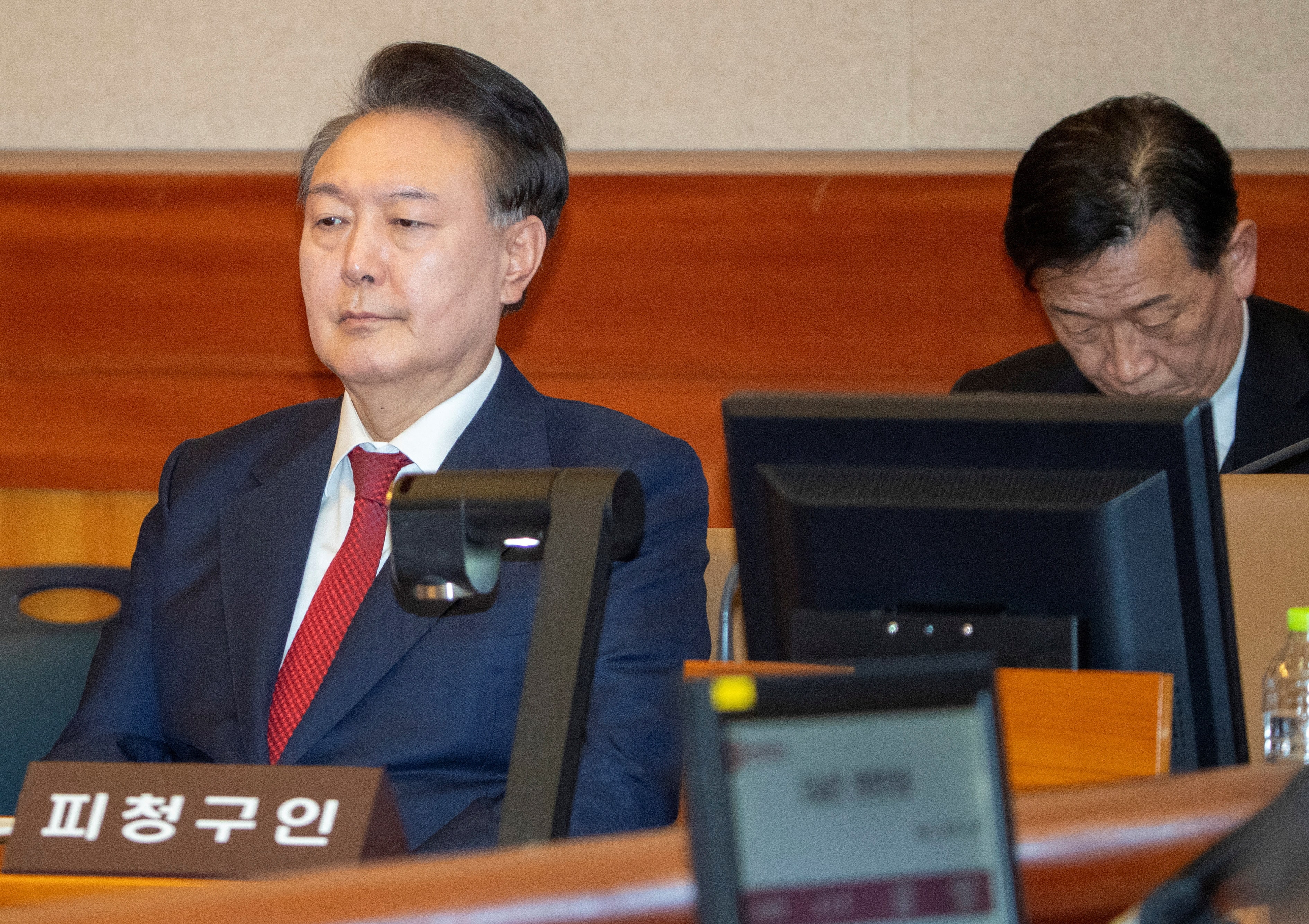 【溝に落ちた犬は…】韓国･特別検察が尹錫悦前大統領の逮捕状を請求。奥さんは夫の巻き添えで吊るされようとしています